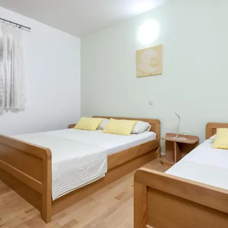 アパート Dolac Side - Two Bedroom 1